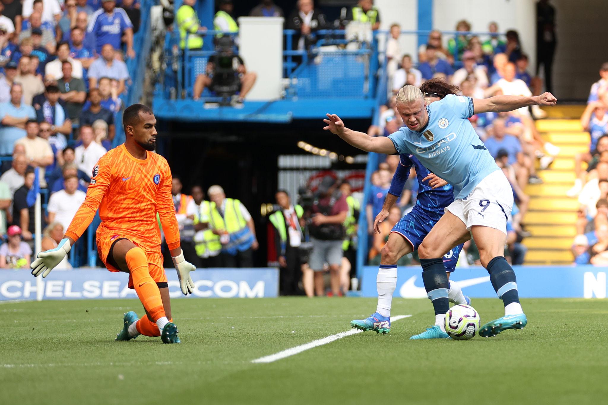 Man City áp đảo Chelsea tại Stamford Bridge